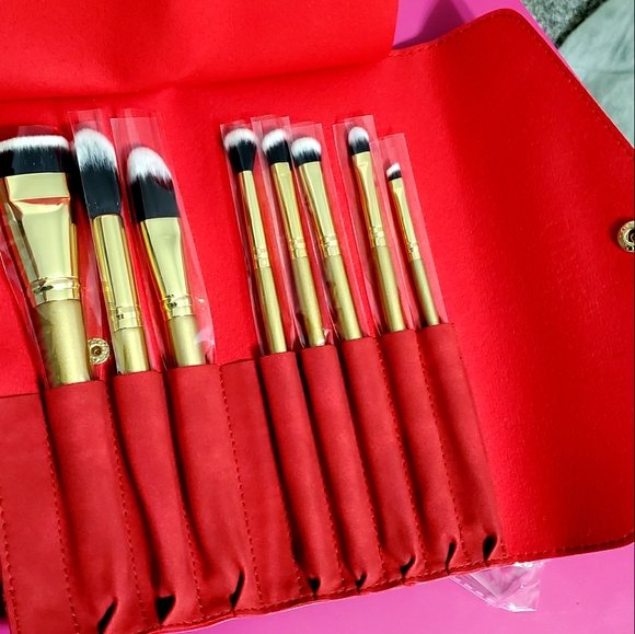 Glitter and Gold Brush Set by Luxie - Picture 3 of 3